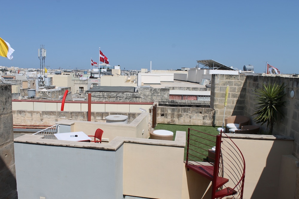 Palazzino Nina Boutique Hotel 41/43