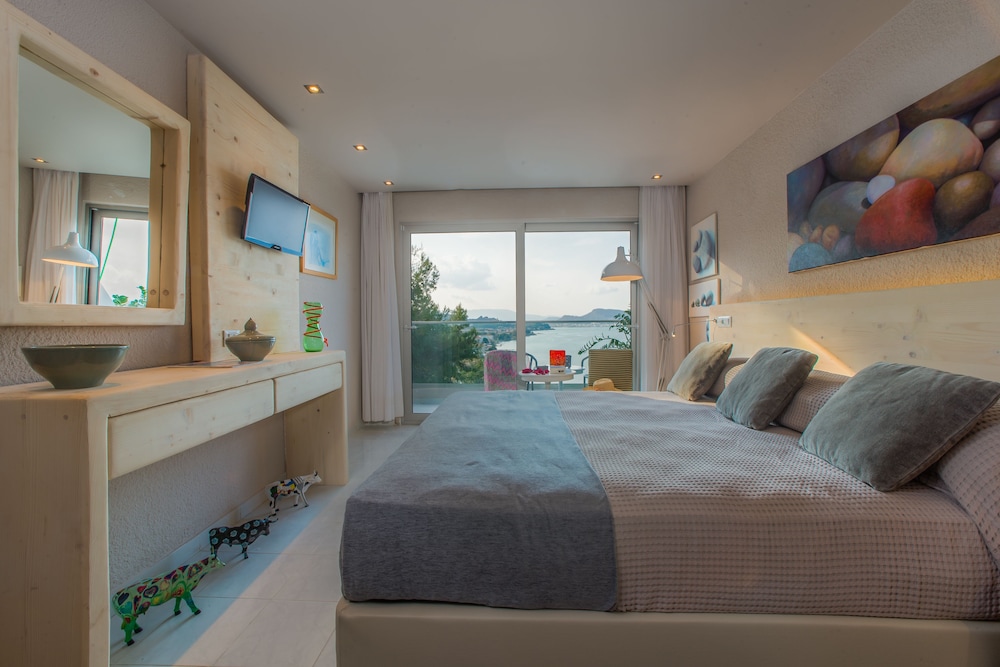 Ionian Hill Hotel 14/50