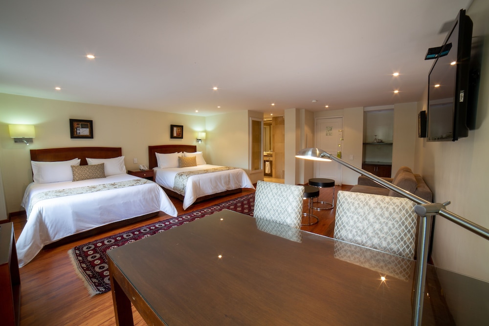 Hotel Porton Bogota 28/81