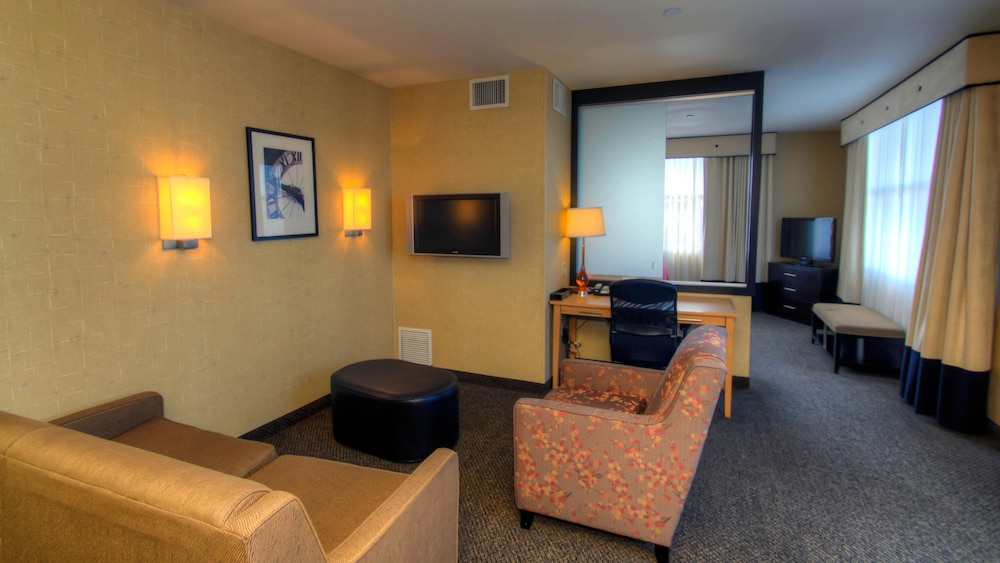 Holiday Inn Boise Airport 38/68