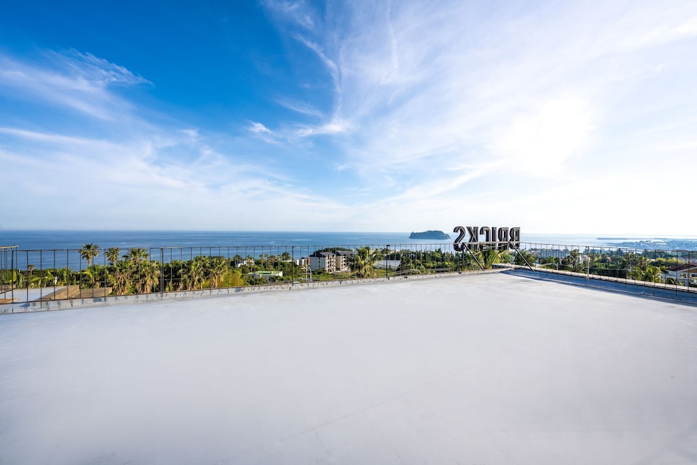 Jeju Bricks Hotel 60/64