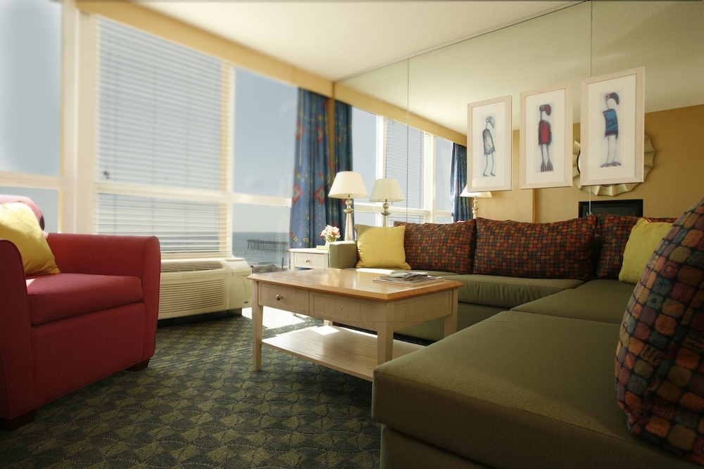 Boardwalk Resort And Villas 42/57