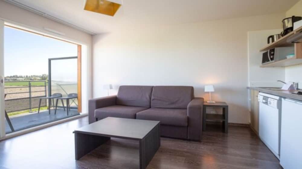 Residence Vacanceole Le Domaine du Mont 20/38