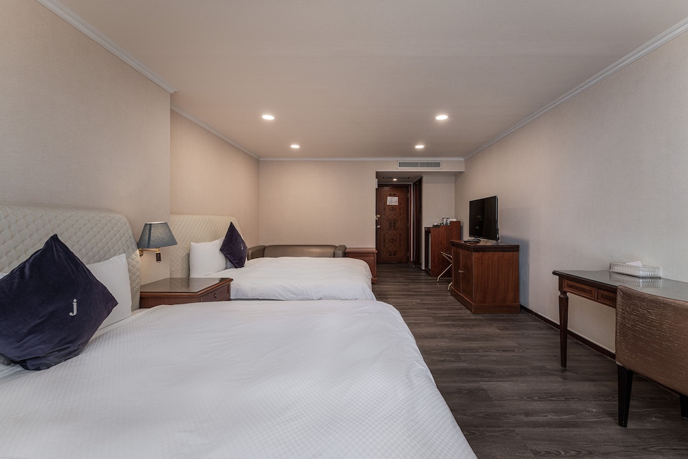 Hotel J Metropolis 21/54