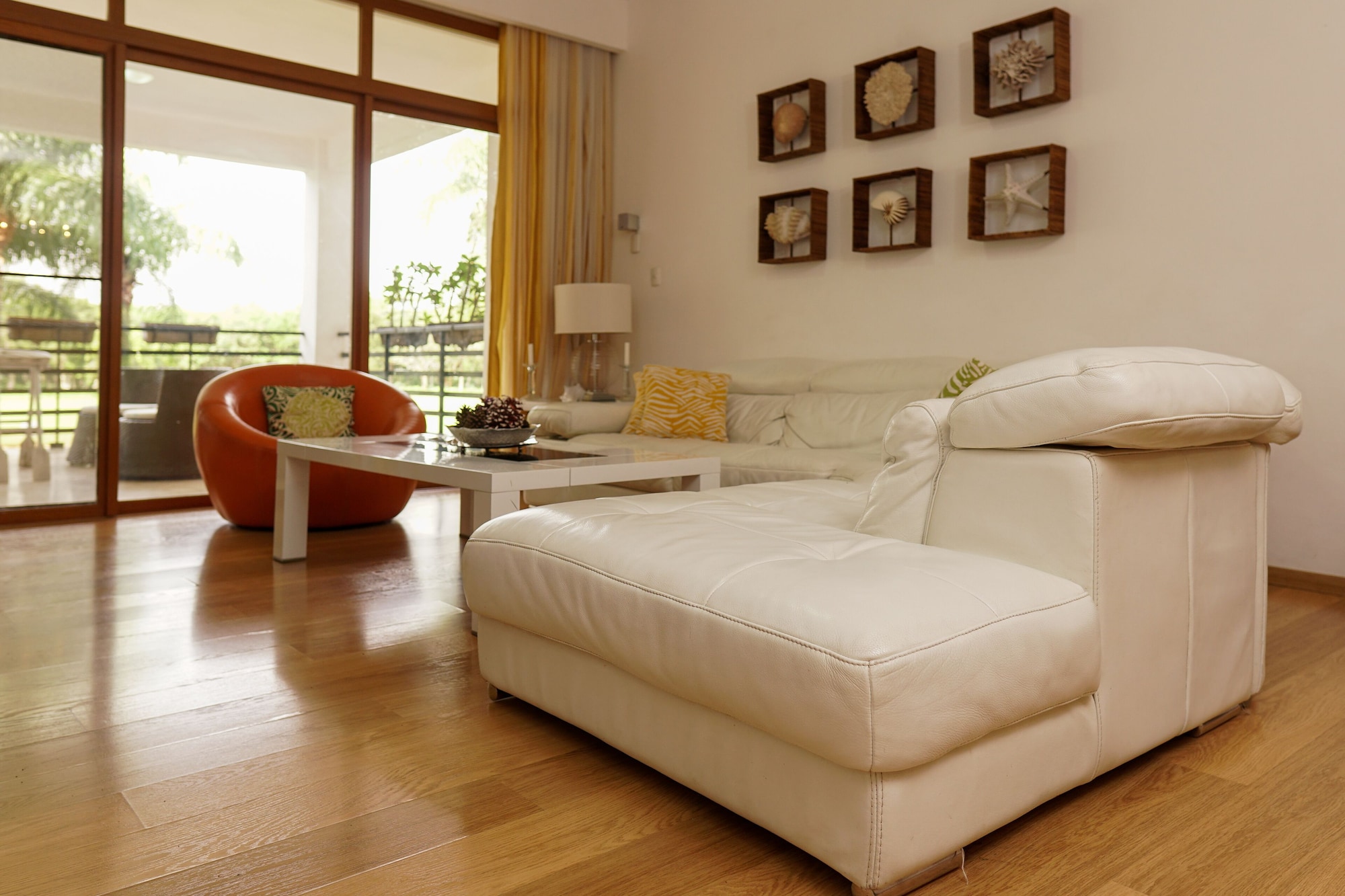 Family Suite, Penthouse, King Bed, 3 Queen Beds