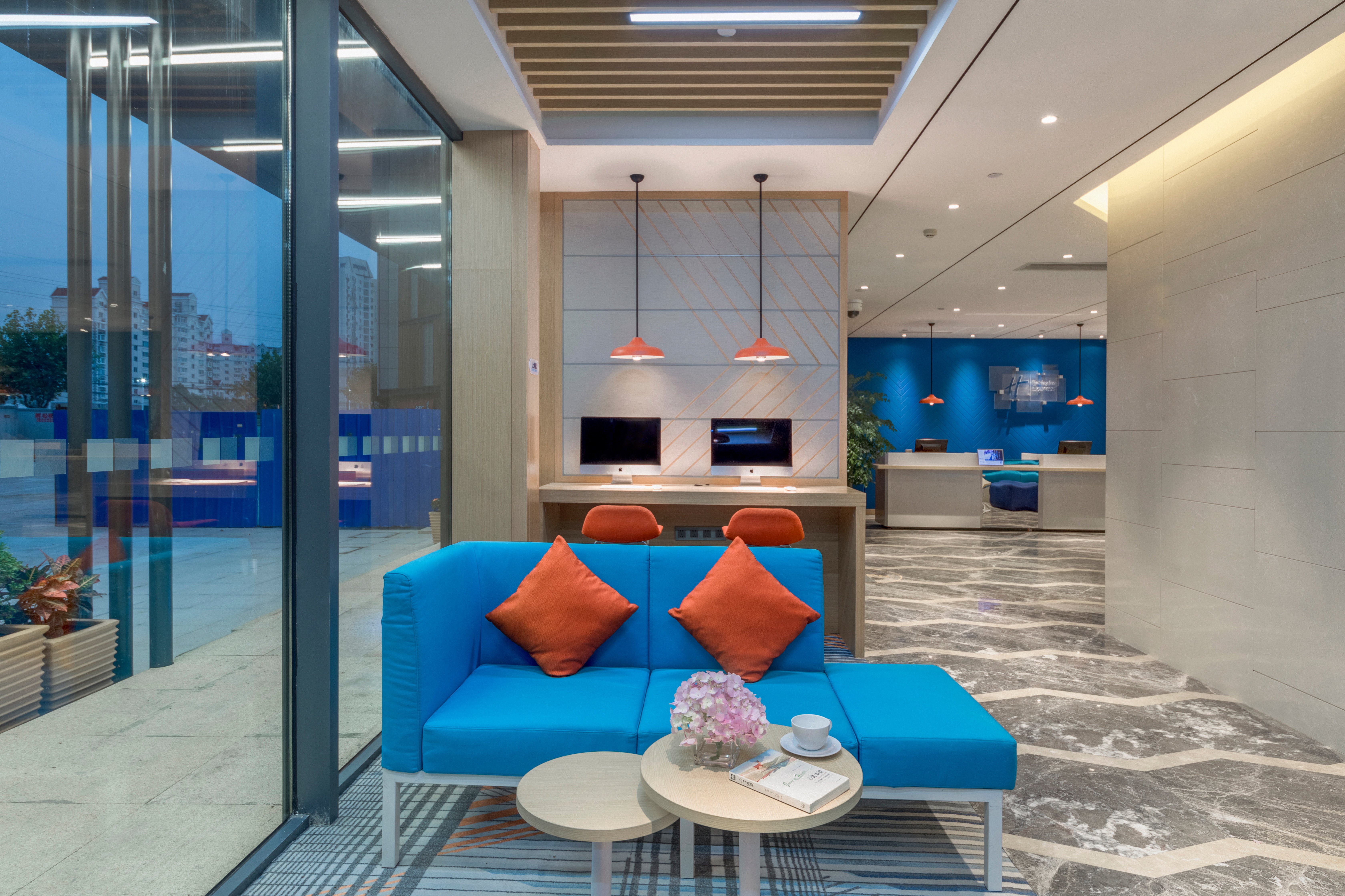 Holiday Inn Express Shanghai Jiading Center 12/30