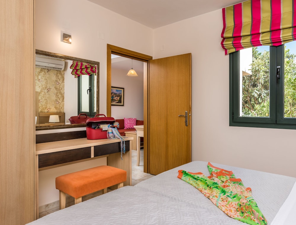 Pilots Villas Luxury Suites 10/48