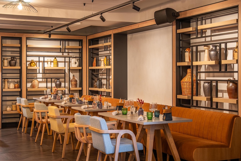 FirstName Toulouse - JDV by Hyatt 52/67
