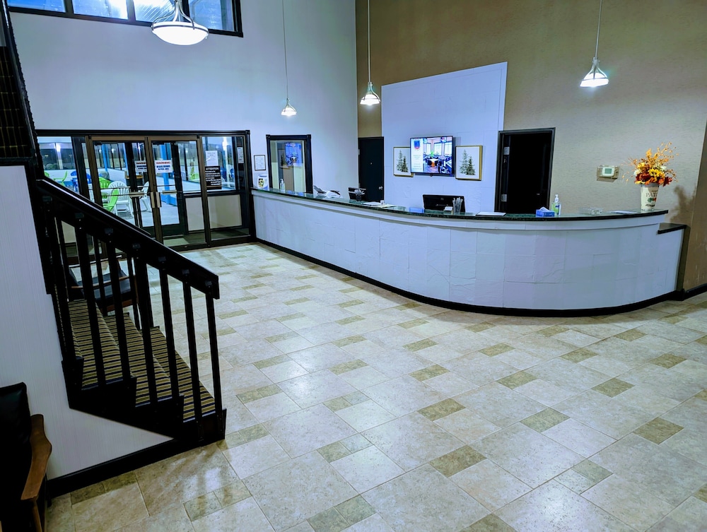 Woodfield Inn and Suites 5/60