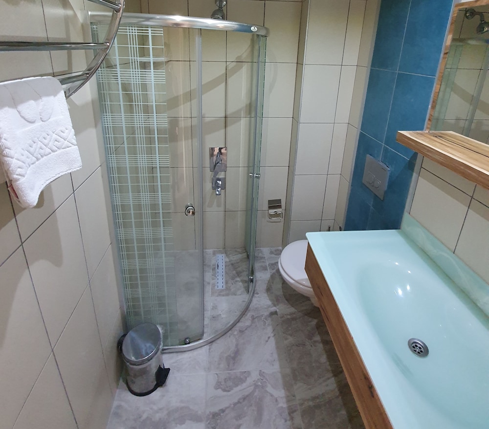 Fengo Hotel 28/69