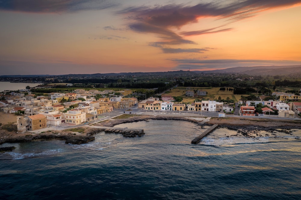 Tramonto Ibleo Resort 72/76