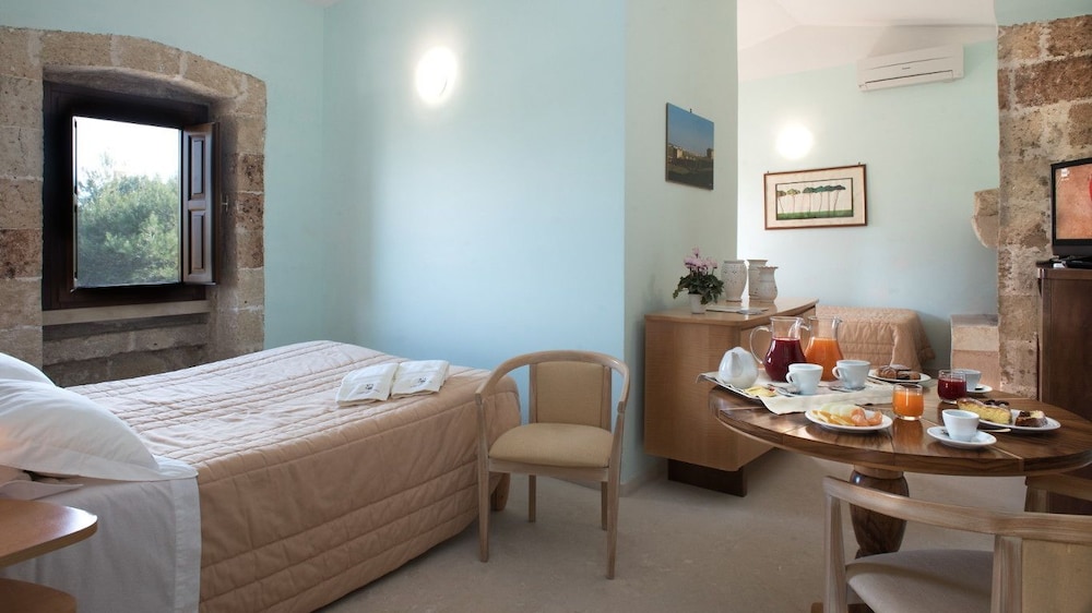Masseria Pizzofalcone 53/68