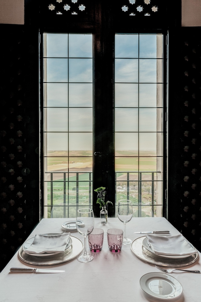Parador De Carmona 29/40