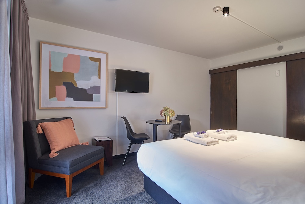 Hotel Carlton Mill 14/64