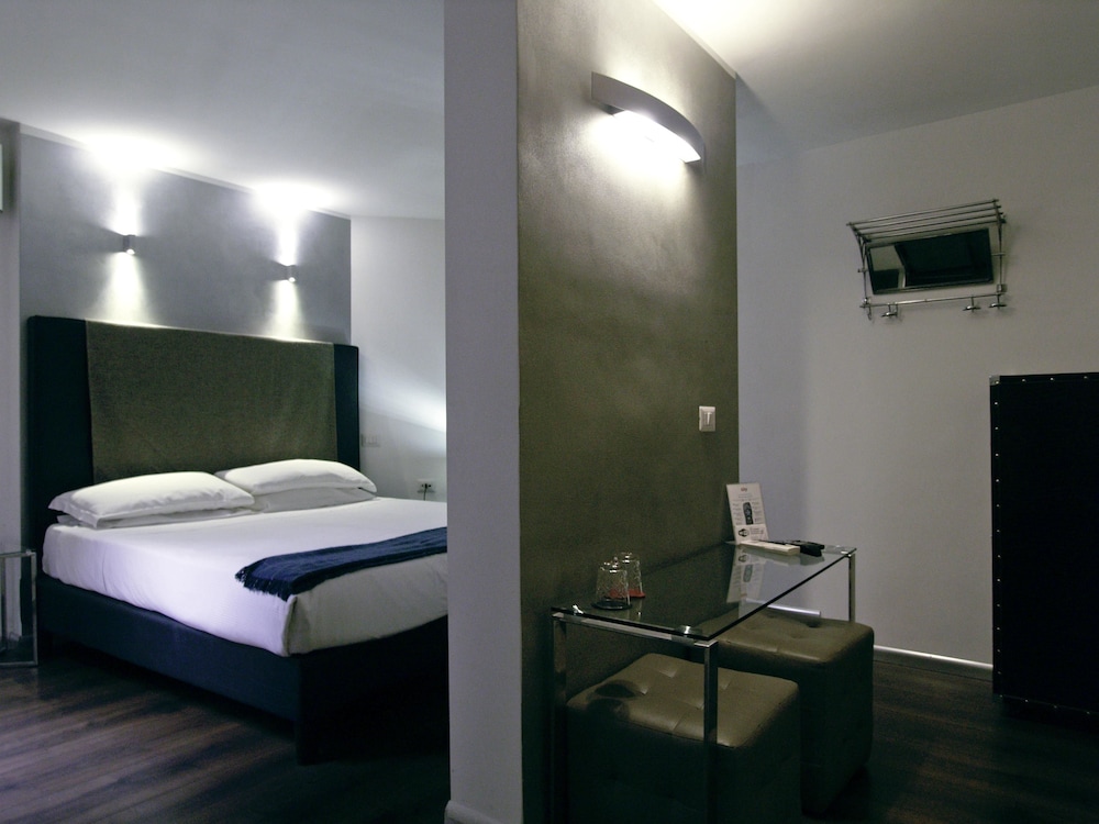 Relais Badoer 33/63