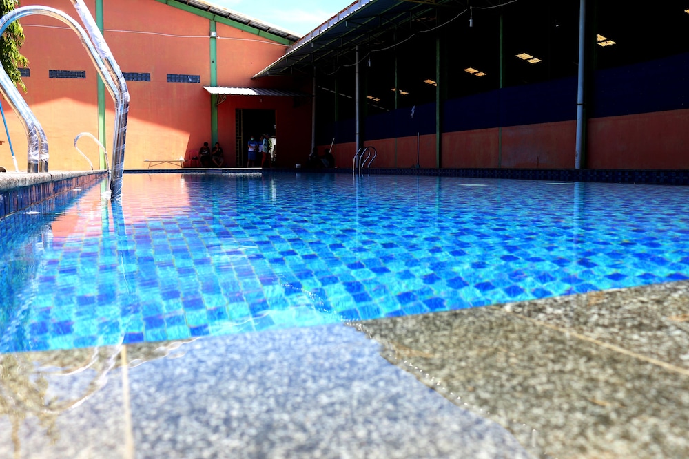 Sinar Sport Hotel 53/59