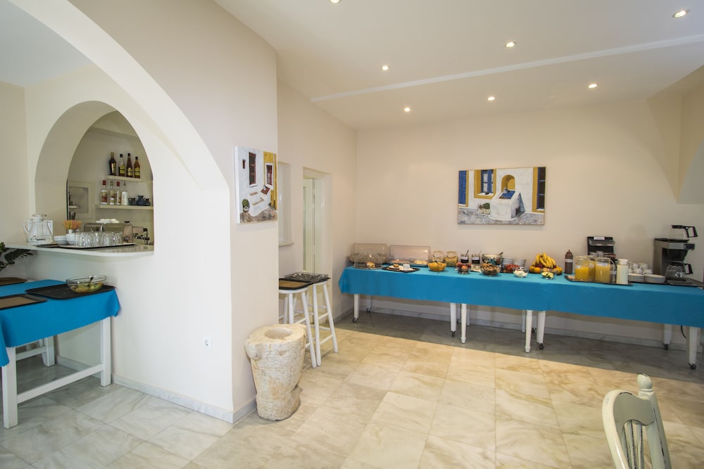 Lobby at ANDREAS HOTEL, SANTORINI