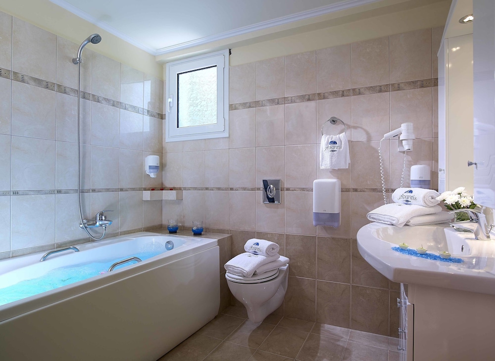 Avantis Suites Hotel 50/50