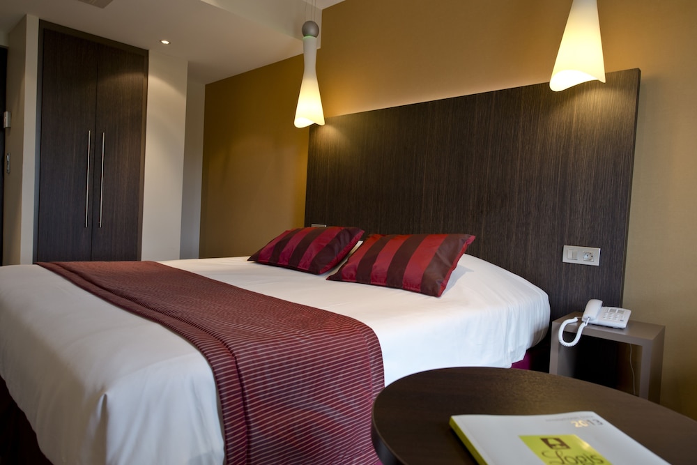 Hotel Victor Hugo Spa 32/76