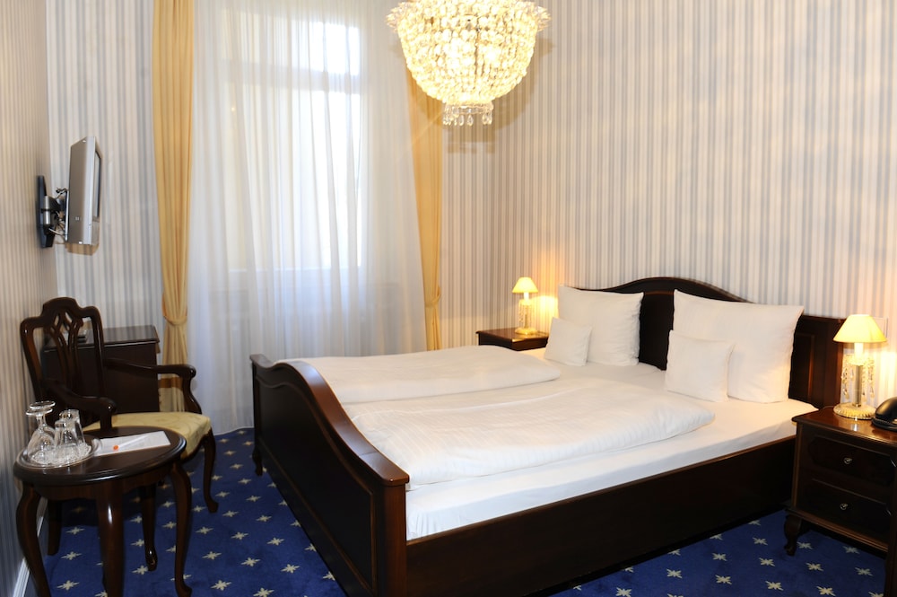 Heliopark Bad Hotel zum Hirsch 17/55