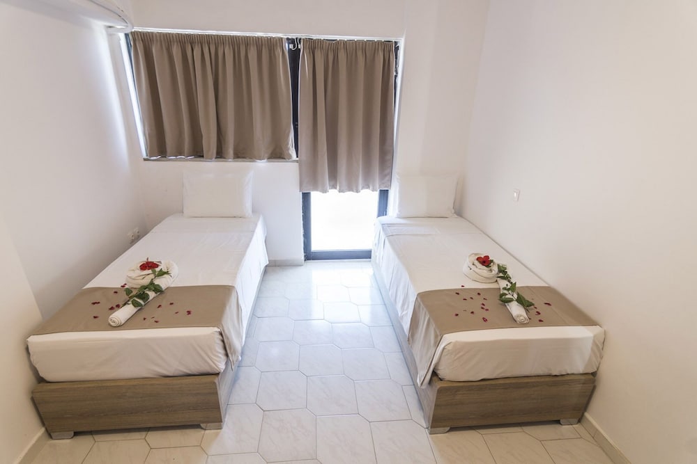 Tivoli Hotel Rhodes 15/50