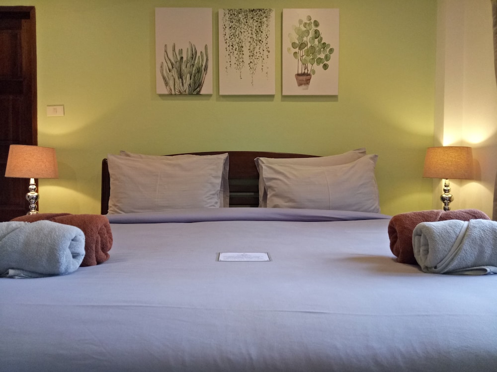 Woodlawn Villas Resort 26/66