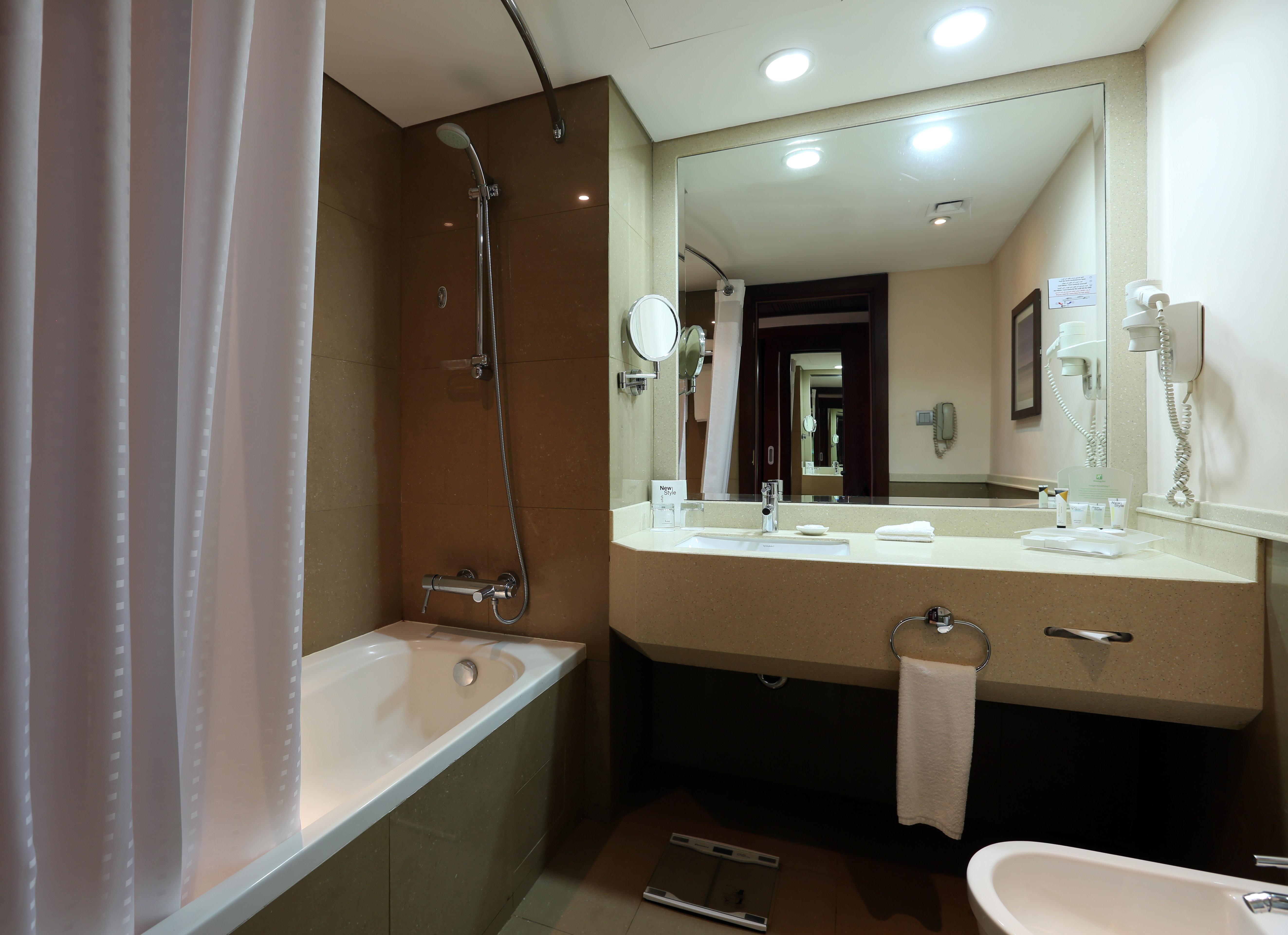 1 BEDROOM, SUITE, CENTRAL BUILDING