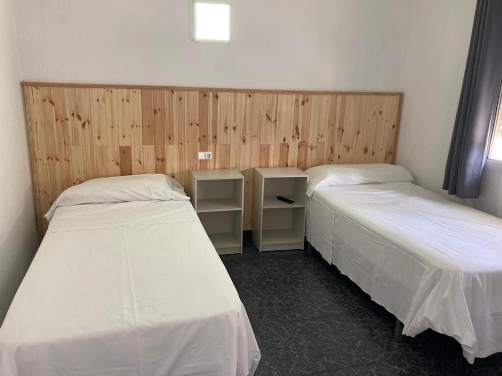 Malvarrosa Beach Rooms 19/41