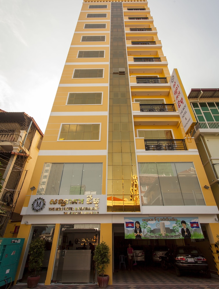 The Mou Hotel 2/41