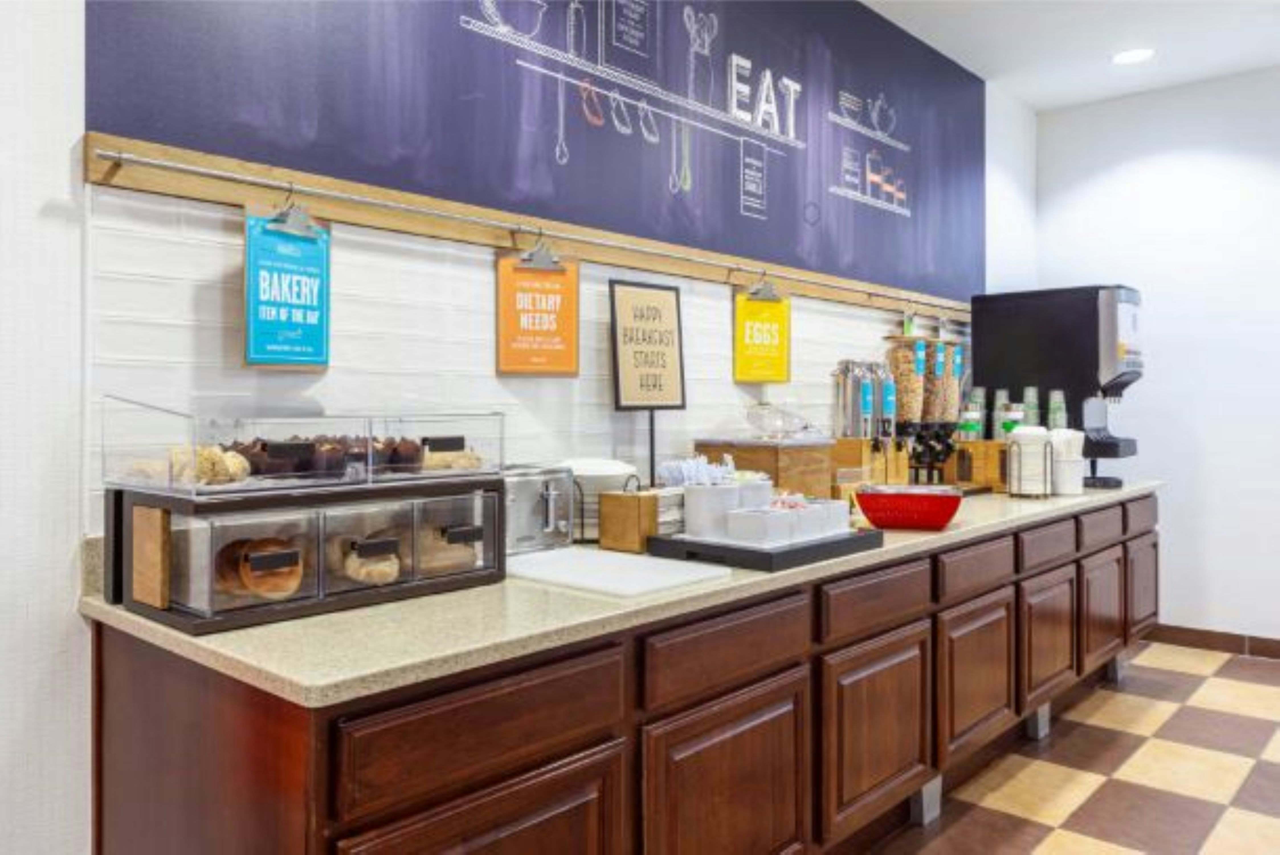 Hampton Inn Martinsburg South-Inwood 16/75