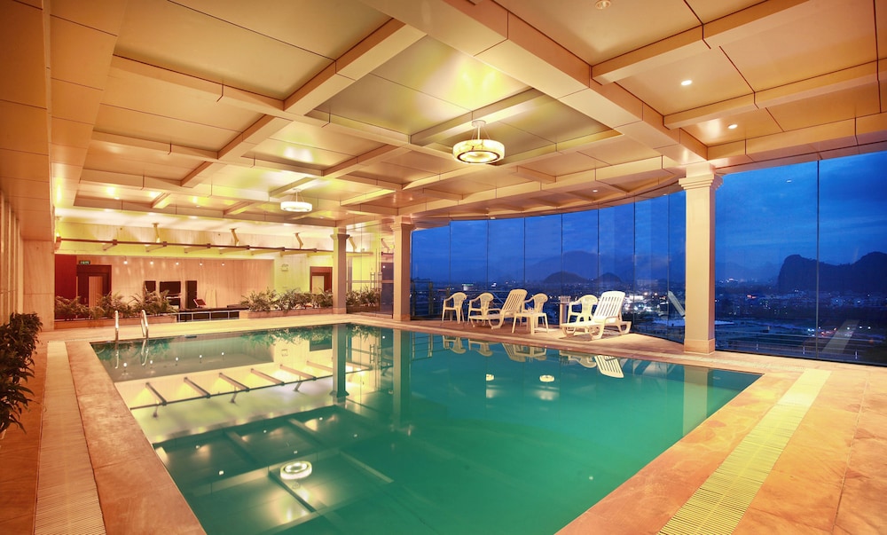Lijiang Waterfall Hotel 39/71