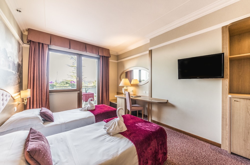 Villa Fiorita Hotel 9/50