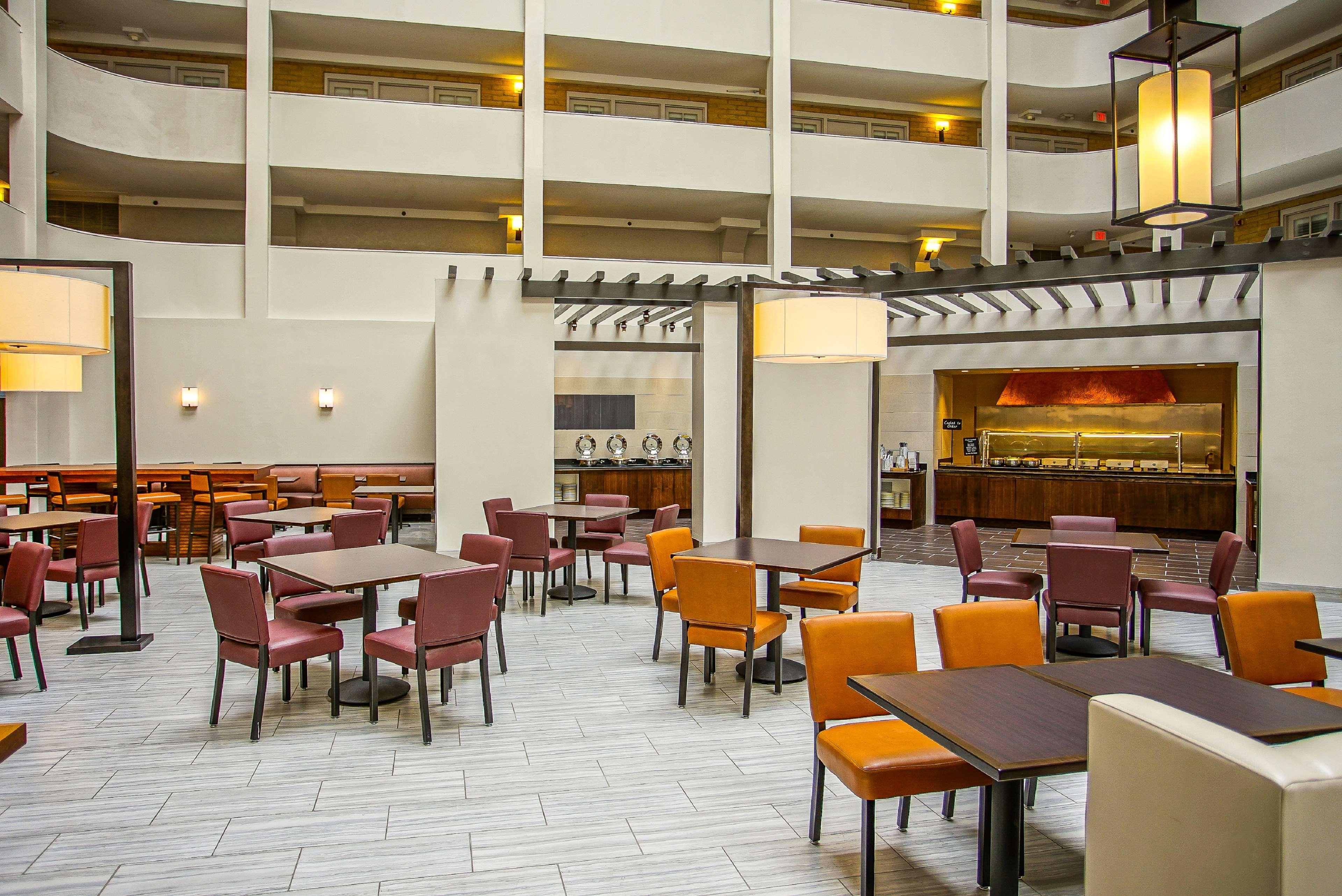 restaurant cafeteria