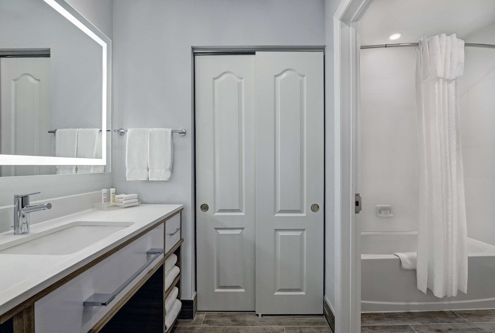 Homewood Suites By Hilton London Ontario 11/54
