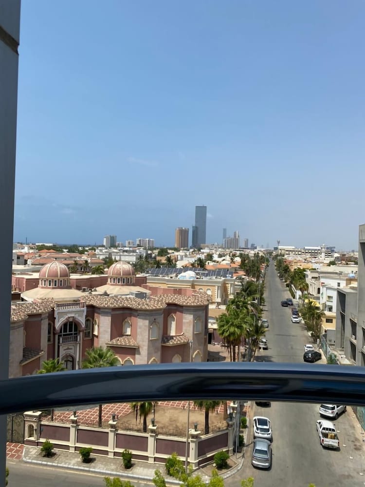فندق لاهويا جدة(Lahoya Hotel & Suites) 24/28