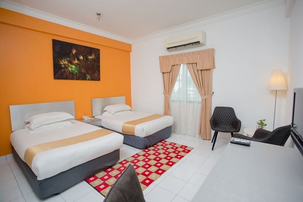 Klana Beach Resort Port Dickson 10/50