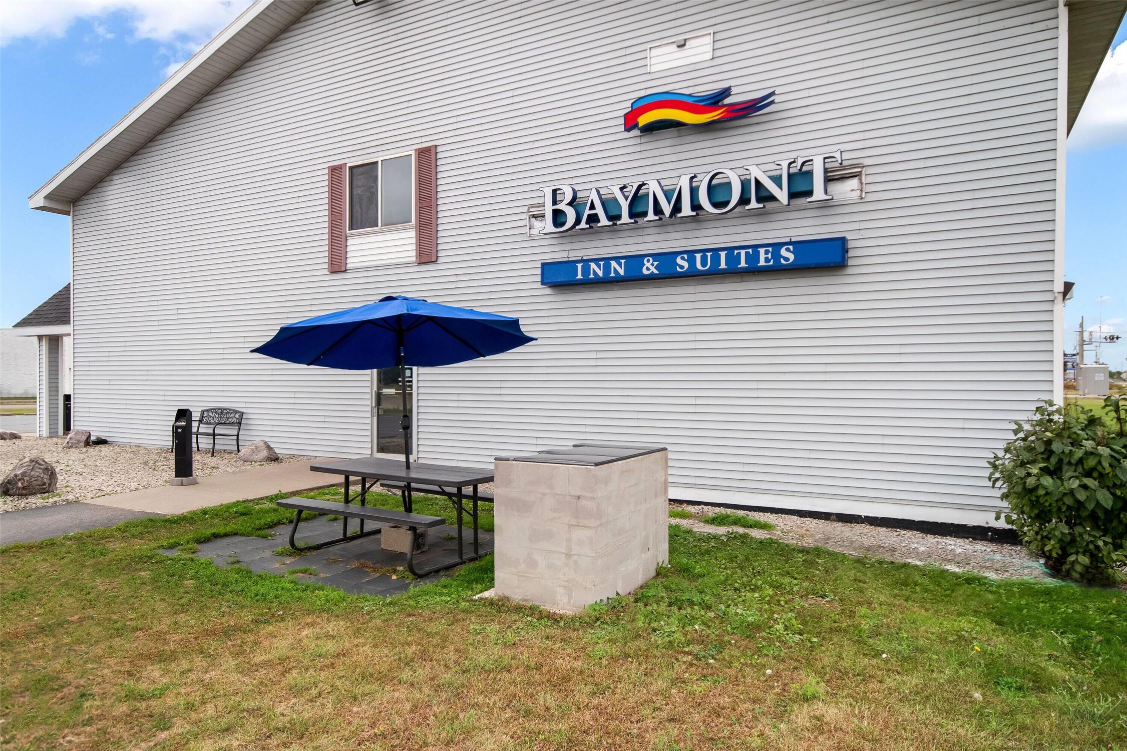 Baymont By Wyndham Marinette 16/18