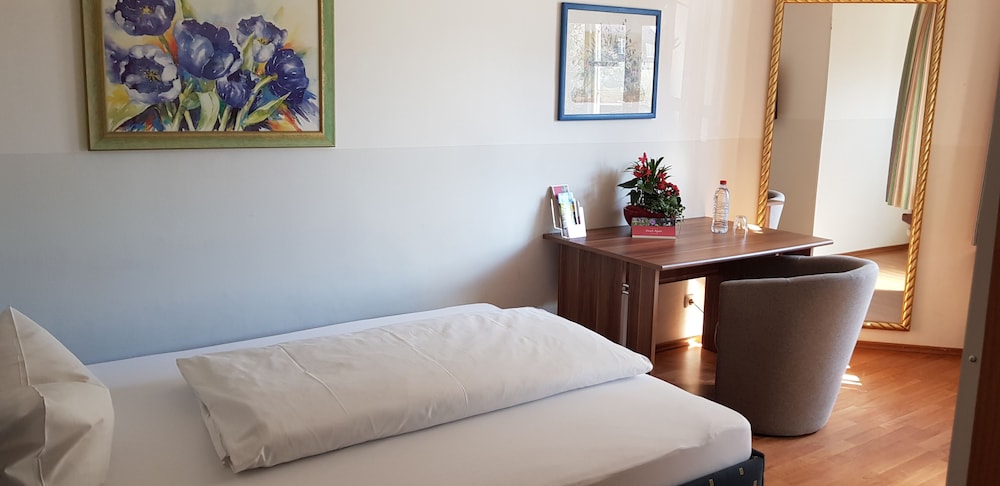 Central Hotel Apart Munchen 10/60