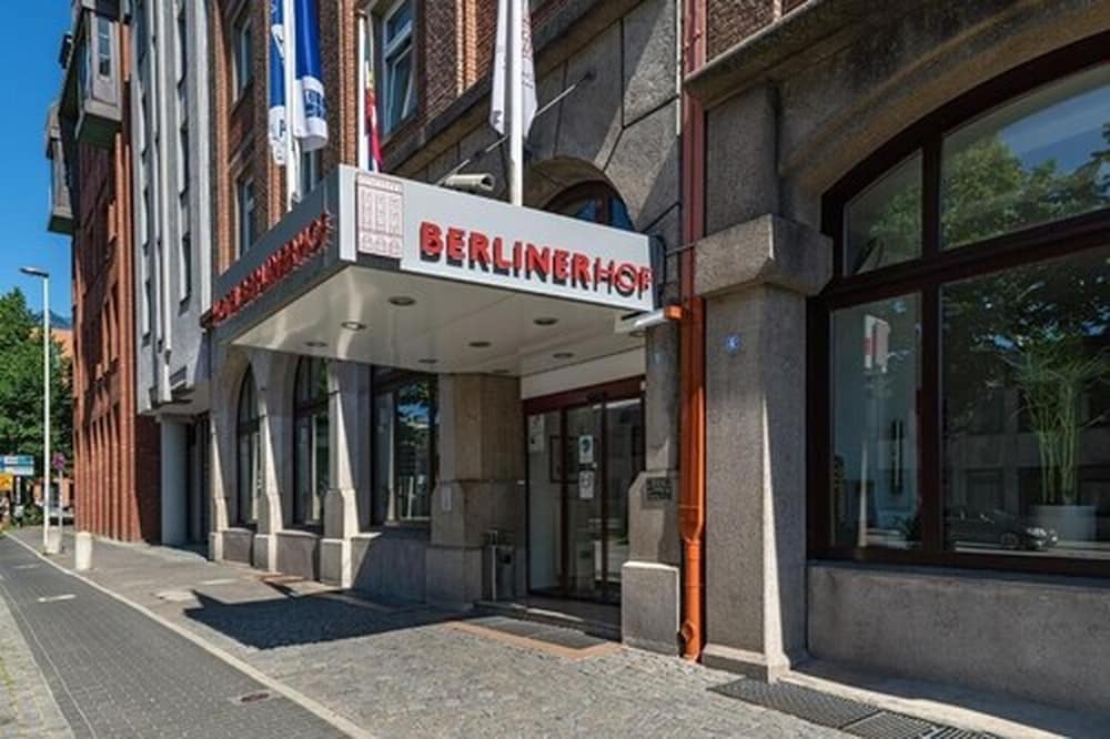 Berliner Hof 37/46
