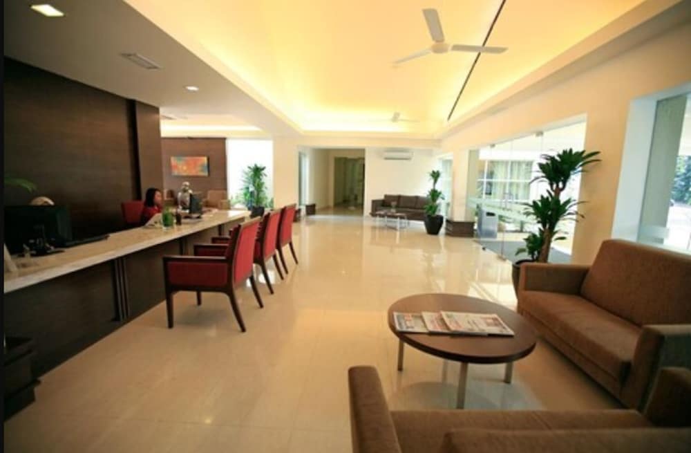 Domitys Bangsar Kuala Lumpur 40/48