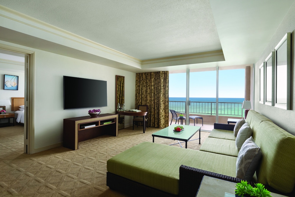 Hyatt Regency Guam 35/81