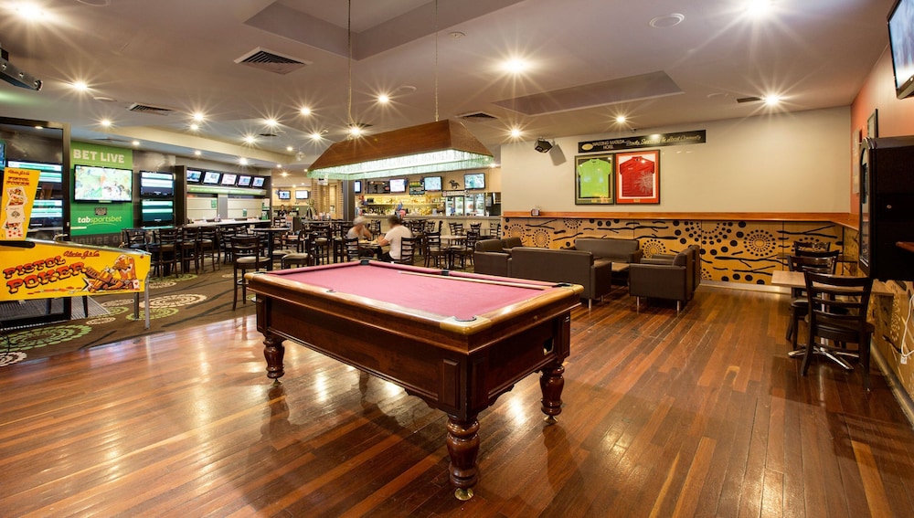 Waltzing Matilda Hotel 7/44