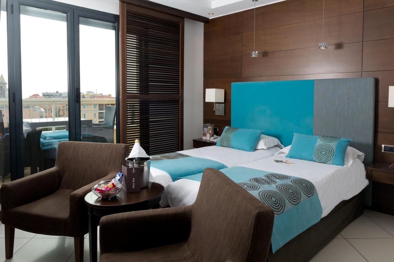 Deluxe, Double or Twin Bed, Park View, Terrace