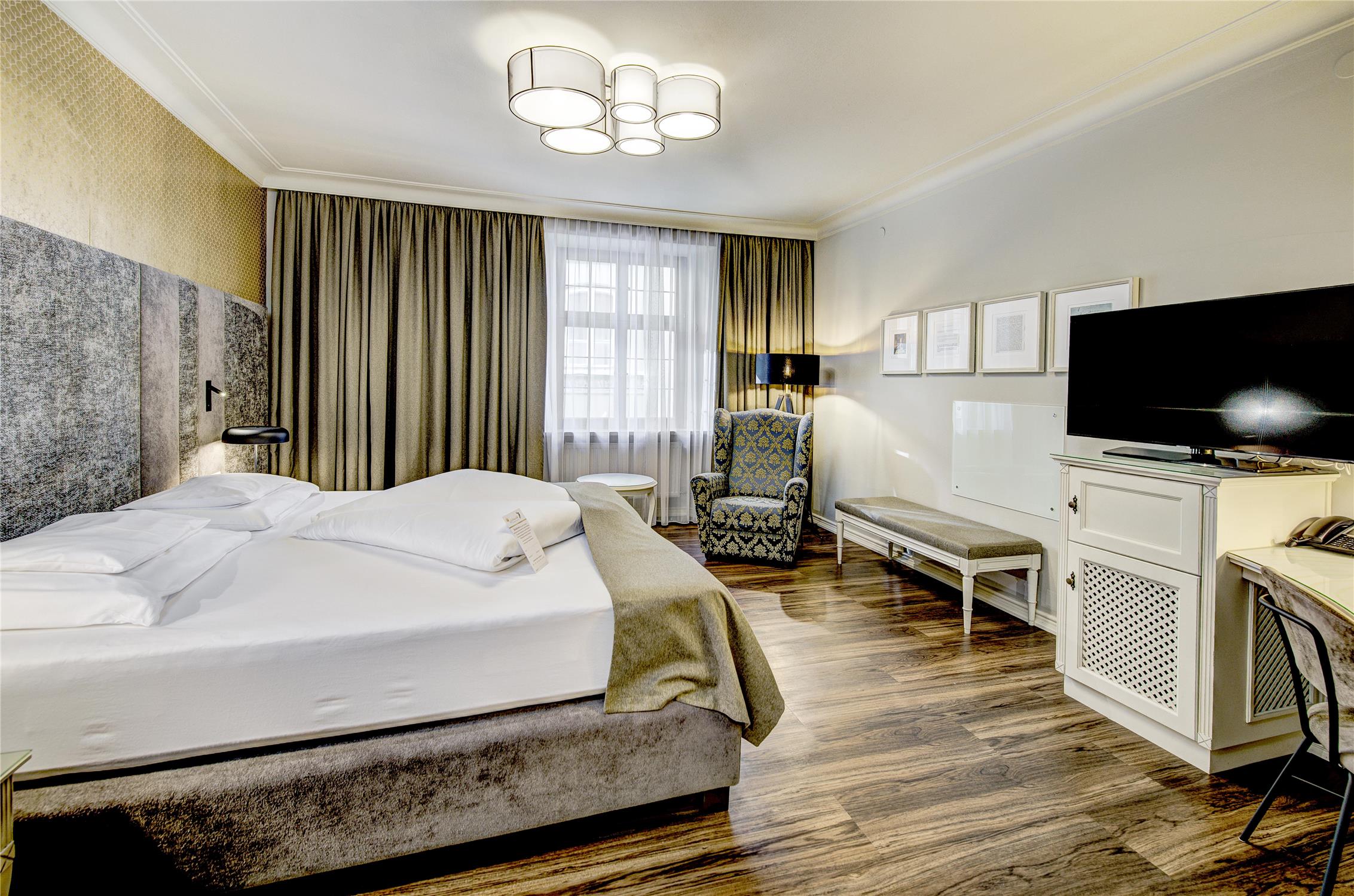 Hotel Goldener Adler, BW Signature Collection 17/63