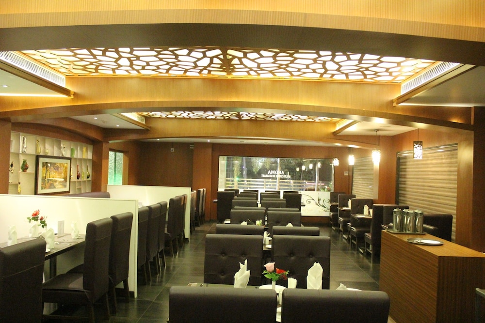 Nk Grand Park Hotel 43/60