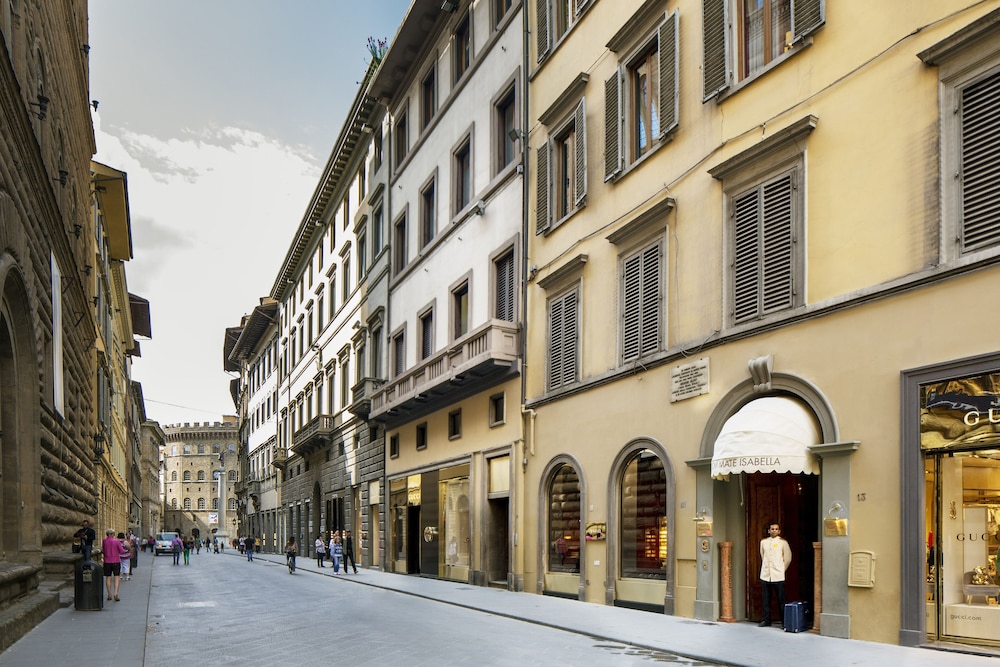 Room Mate Isabella 60/63