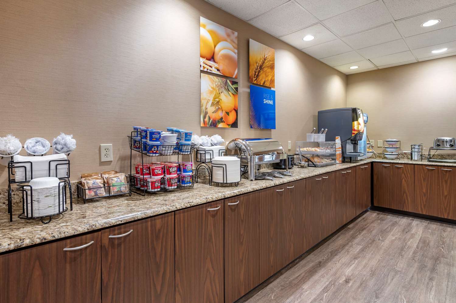 Comfort Inn Louisville Southwest 4/34
