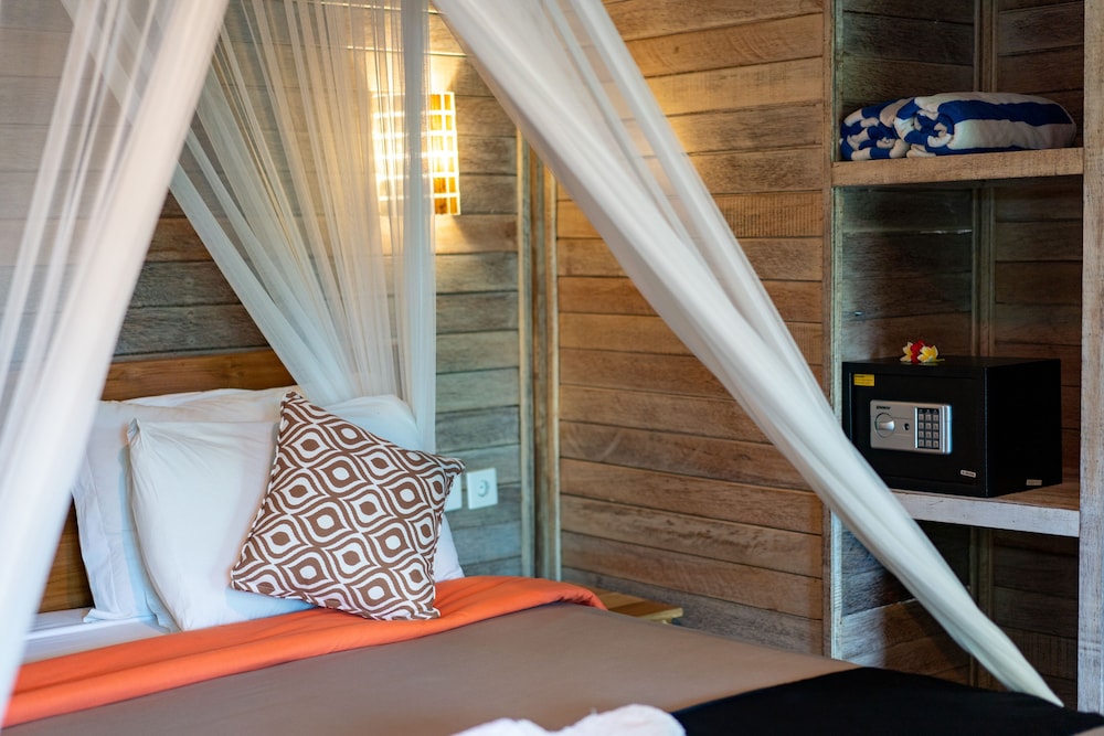 The Canda Villas 8/32