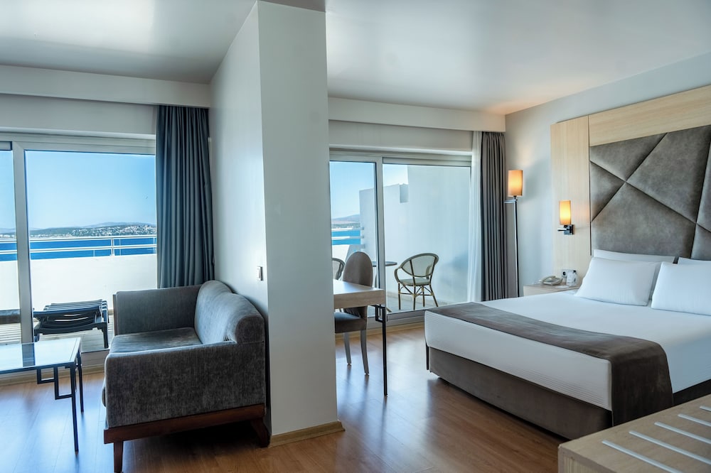 COMFORT, DOUBLE BED