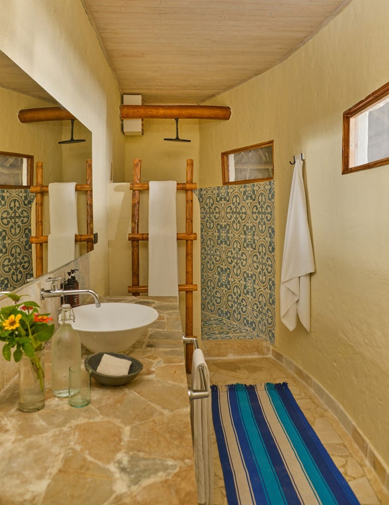 Blue Apple Beach Hotel 18/50
